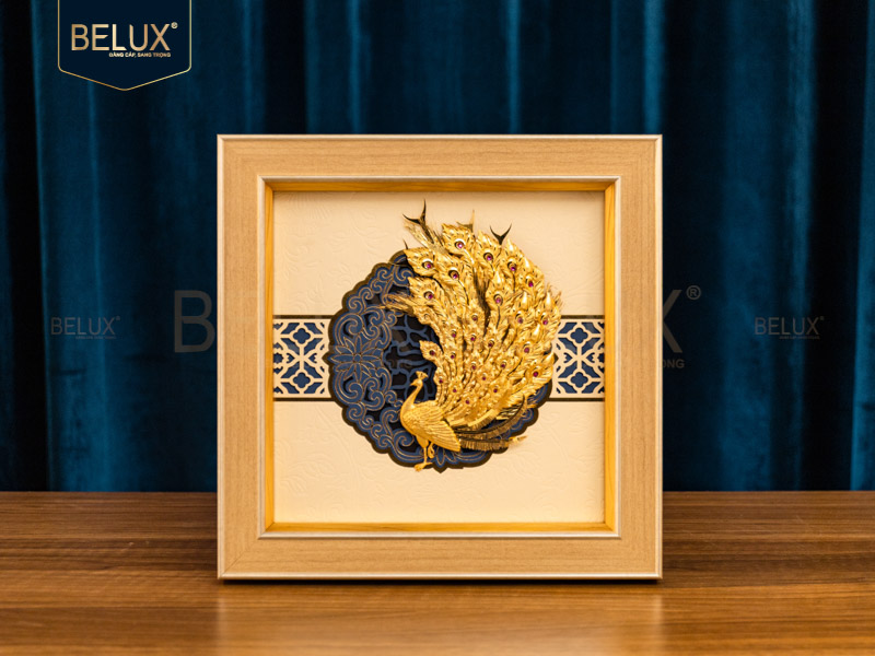 Tranh chim công dát vàng 24k 26x26cm